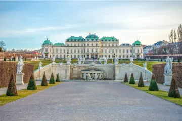 Austria's Economy Bends But Doesn't Break: WIFO Sees Recovery on the Horizon
