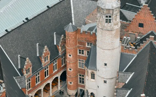 Belgium növekedési megbicsaklásához munkahely-ígéret is tartozik
