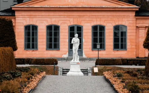 Švédska vláda sa stavia na to, že oživenie sa chystá zrýchliť