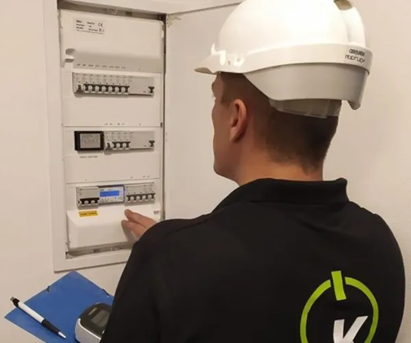 Reform Products & Services group - From Family Start-Up to Siemens AG Supplier