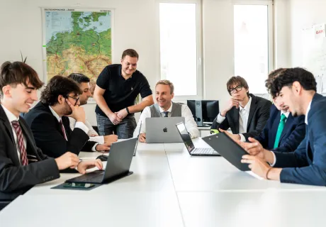 Personal meeting, introduction & our proposal - Reform Products & Services group